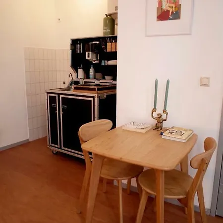 The One Roomed 3* Amsterdam